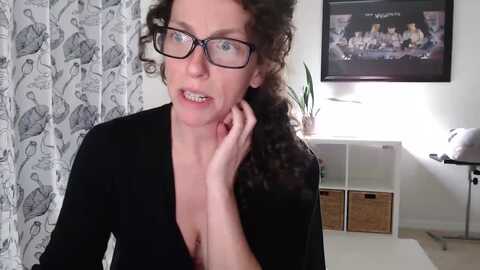 sarah_stark @ myfreecams on 20240119