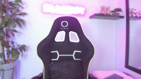 sexybabyjarel @ myfreecams on 20240119