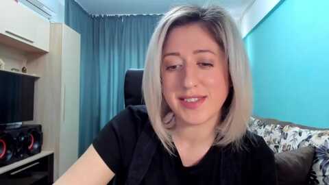 sweetdelia_ @ myfreecams on 20240119