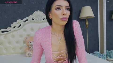 tesa000 @ myfreecams on 20240119