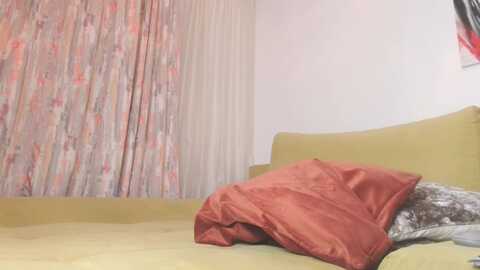 ur_wet_desire @ myfreecams on 20240119