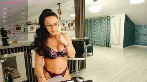 anastasia331 @ myfreecams on 20240120