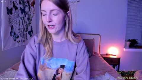 aspeneden @ myfreecams on 20240120