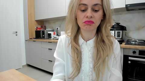 debbypaige @ myfreecams on 20240120