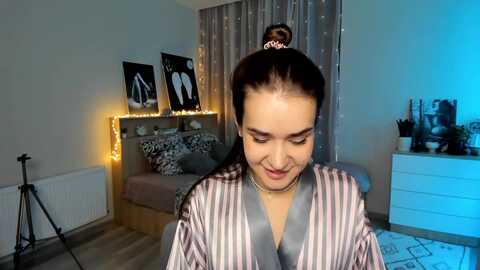 ellies_smile @ myfreecams on 20240120