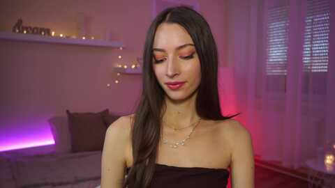 emily_grey69 @ myfreecams on 20240120