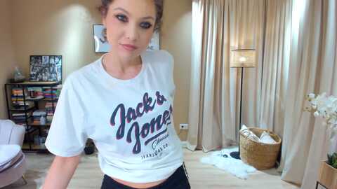 serendypity @ myfreecams on 20240120