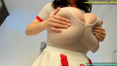 busty_ema @ myfreecams on 20240121