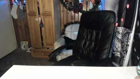 imthinkaboutu @ myfreecams on 20240121