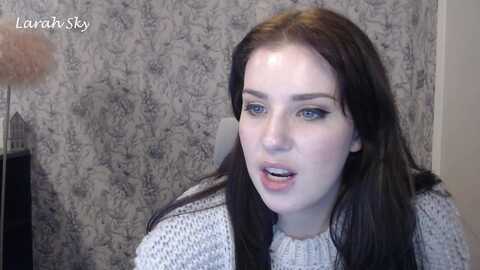 larah_sky