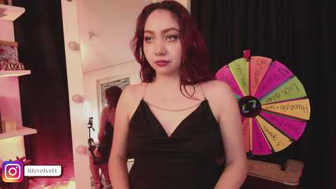 lilyvelvet @ myfreecams on 20240121