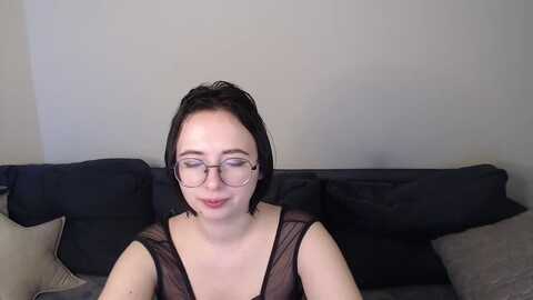 mini_diva @ myfreecams on 20240121