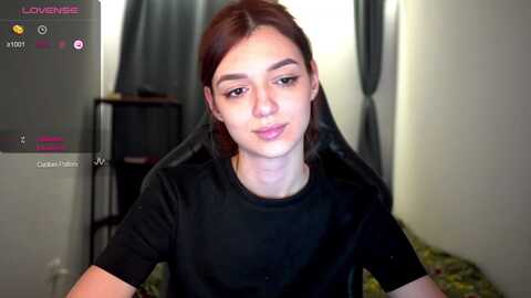 olivia_jeass @ myfreecams on 20240121