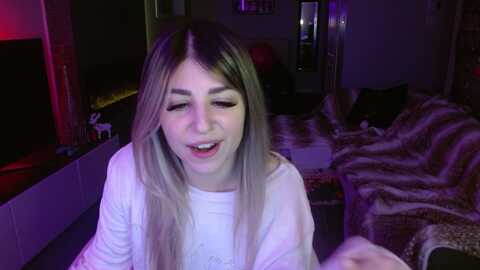 serafina @ myfreecams on 20240121