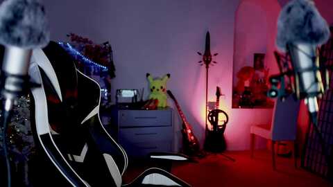 truedarkqueen @ myfreecams on 20240121