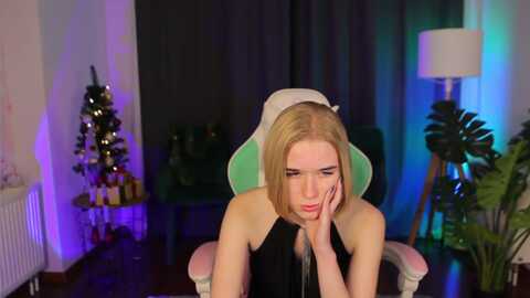 abby__love @ myfreecams on 20240122