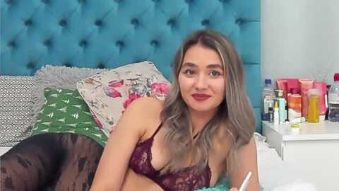 anniaann @ myfreecams on 20240122