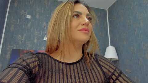 bo0ty_queen_ @ myfreecams on 20240122