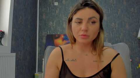 bo0ty_queen_ @ myfreecams on 20240122