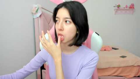 cherrycute666 @ myfreecams on 20240122