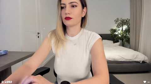 happyendings_ @ myfreecams on 20240122