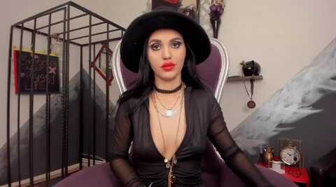 leanoire @ myfreecams on 20240122