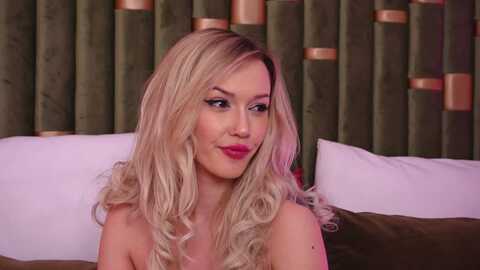 lucyaddison @ myfreecams on 20240122