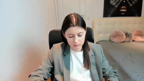 maeve @ myfreecams on 20240122