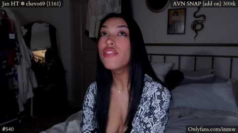 mystywaterz @ myfreecams on 20240122
