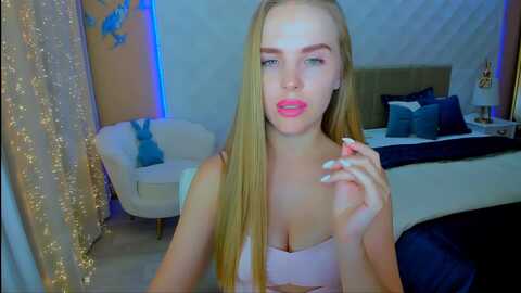 showmetheway @ myfreecams on 20240122