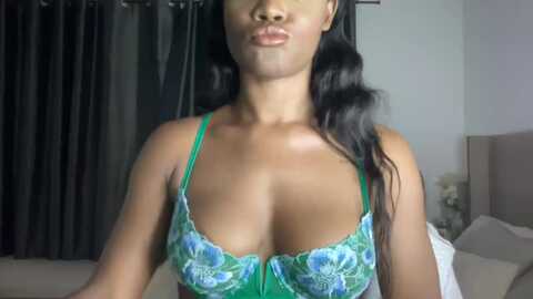 sweetxebony1 @ myfreecams on 20240122