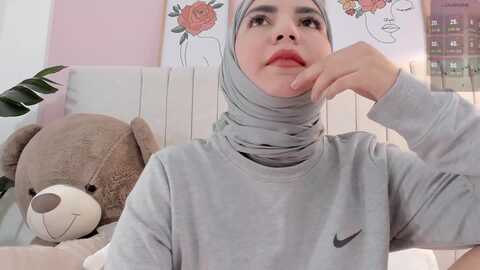 dalilasaadi @ myfreecams on 20240123
