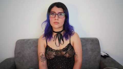 emily_2016 @ myfreecams on 20240123