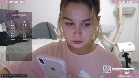 hollykittenn @ myfreecams on 20240123