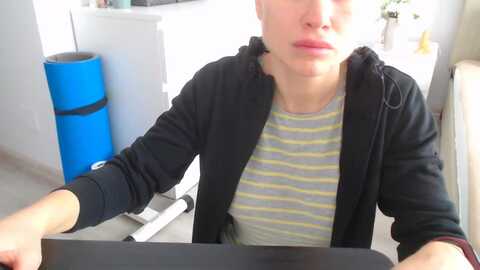 hrystina_ @ myfreecams on 20240123