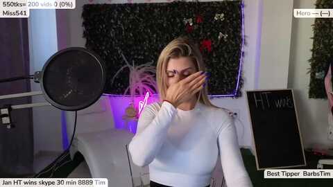 just_barb @ myfreecams on 20240123