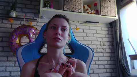 karoline121 @ myfreecams on 20240123