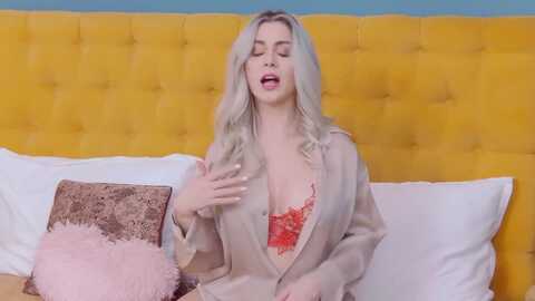 kyliebenton @ myfreecams on 20240123