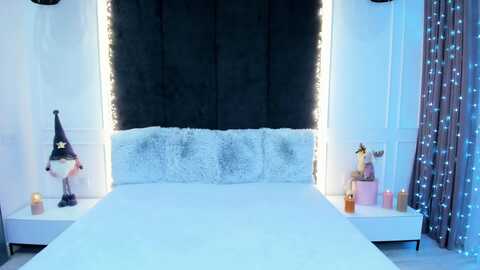 panamera_888 @ myfreecams on 20240123
