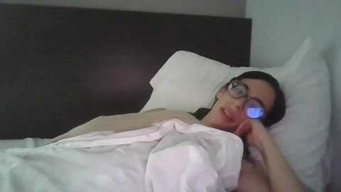 aspen_white @ myfreecams on 20240124