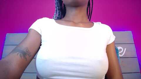 emmysweett @ myfreecams on 20240124