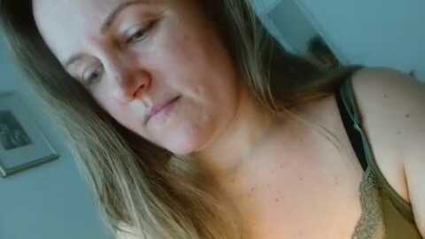 justlily @ myfreecams on 20240124