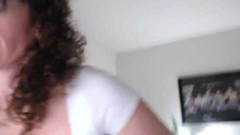 sarah_stark @ myfreecams on 20240124