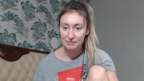 veronica_4u @ myfreecams on 20240124