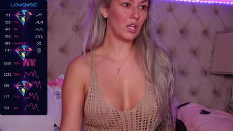 aliciarey @ myfreecams on 20240125