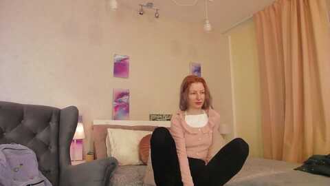 alisiak @ myfreecams on 20240125