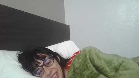 aspen_white @ myfreecams on 20240125