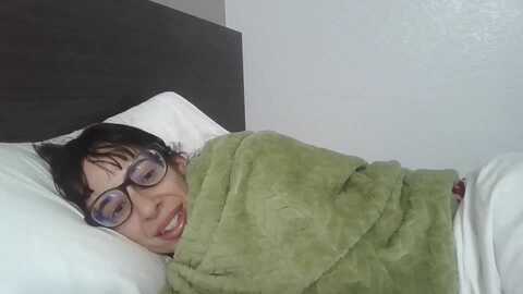 aspen_white @ myfreecams on 20240125