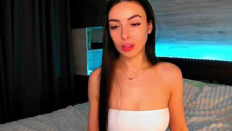 brunnett_cute @ myfreecams on 20240125