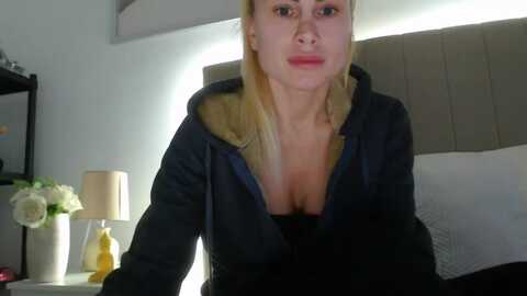 hrystina_ @ myfreecams on 20240125